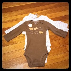 3 piece long sleeve baby onsies- 6 months,